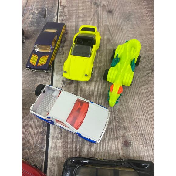 Lot of 14 Vintage Hot Wheels and Other Brands of Diecast Cars See Photos - Picture 3 of 10